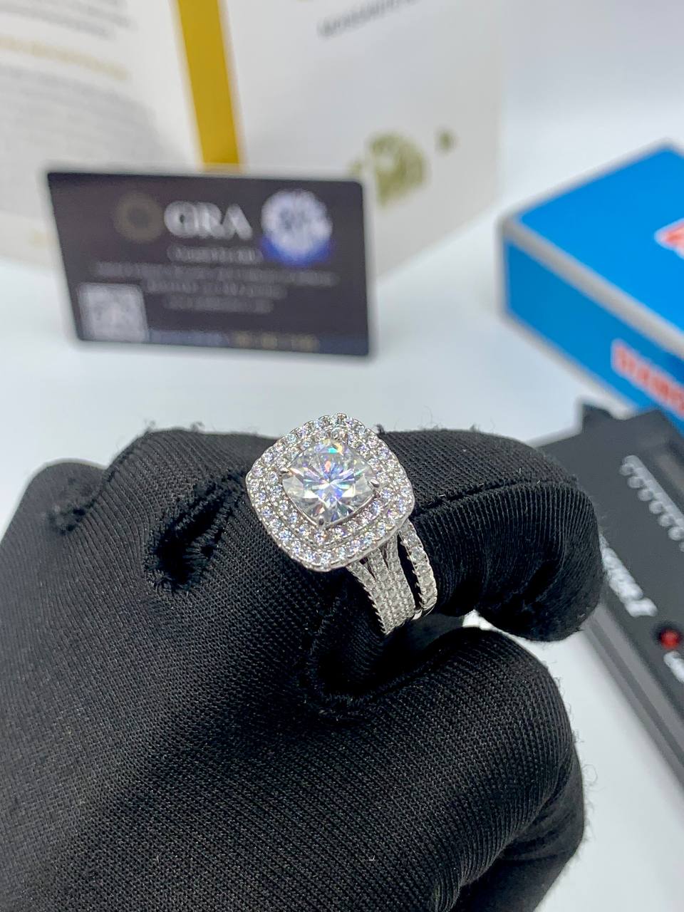 VVS Moissanite Diamond Rings in stor